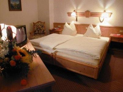 Hotel Restaurant Hassia Frielendorf Habitación foto